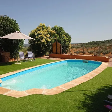 Mit Gemeinschaftlichem Pool By Interhome Holiday home Alcuescar